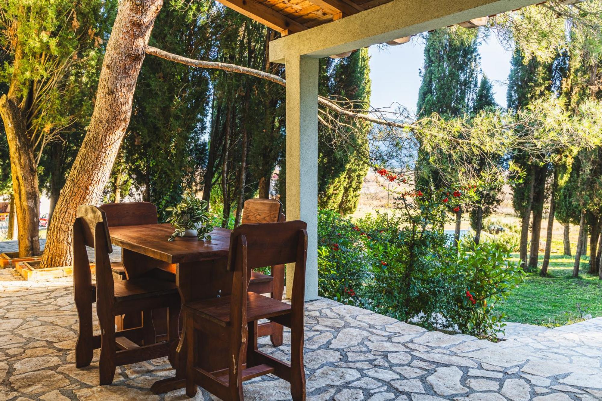 Country House Uros In Nature With Pool Lovorno Exterior foto